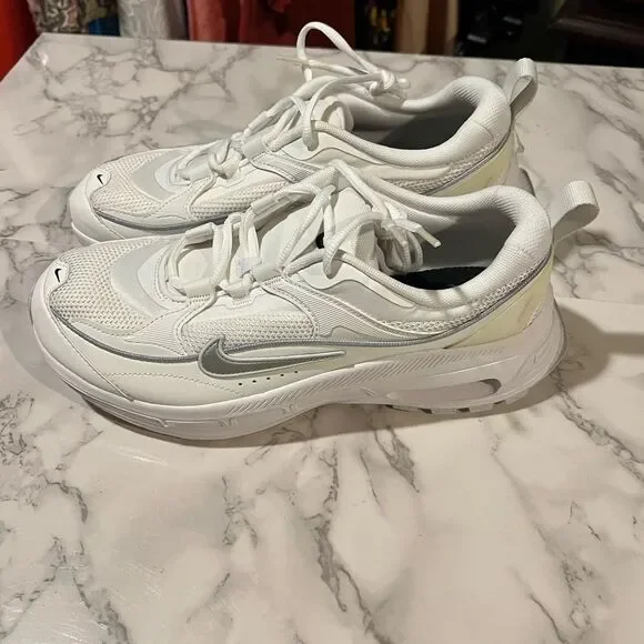 Nike Air Max Bliss 'Summit White' - Picture 10 of 16